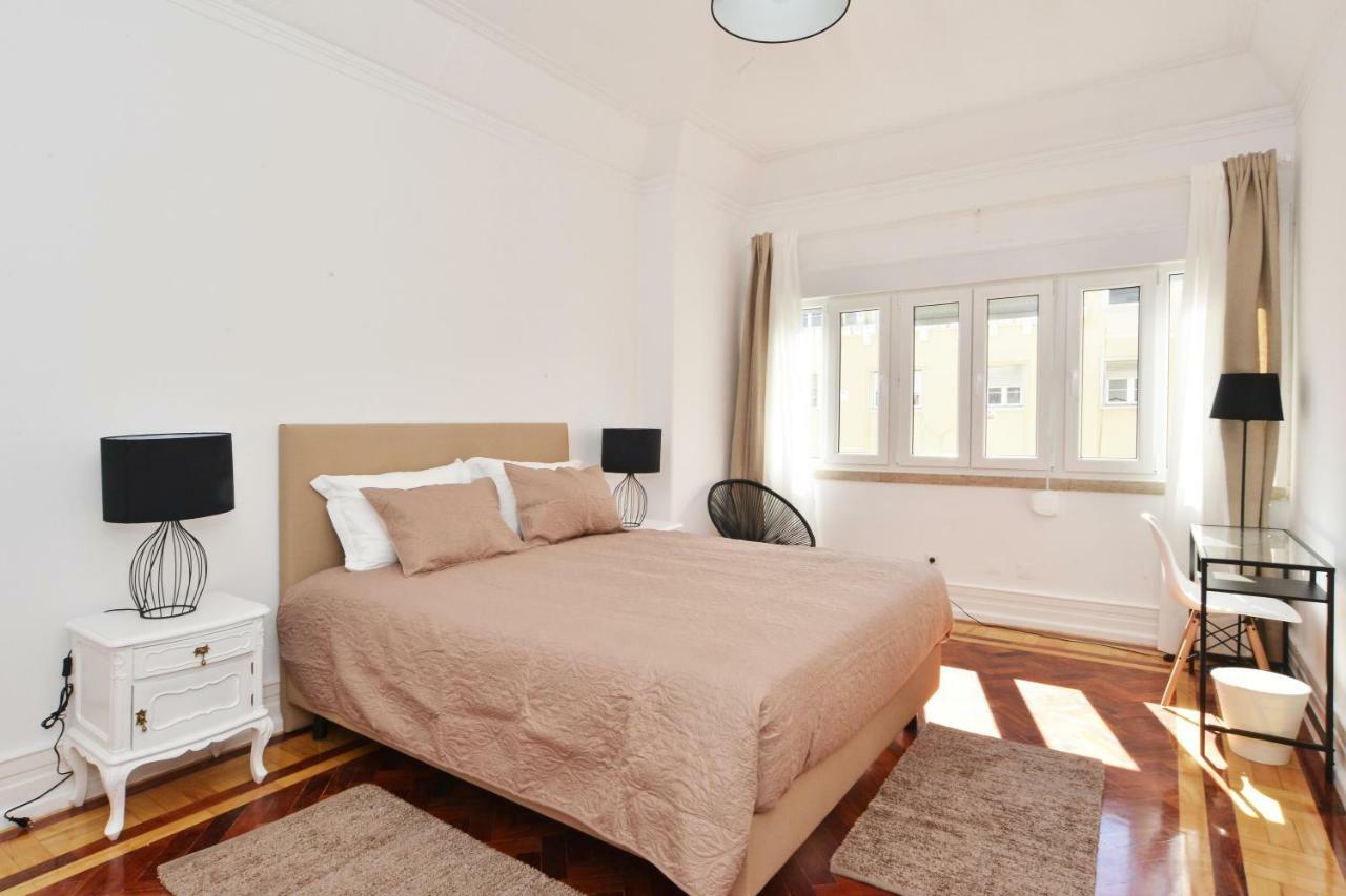 Guest House Avenida Lisbon Exterior photo