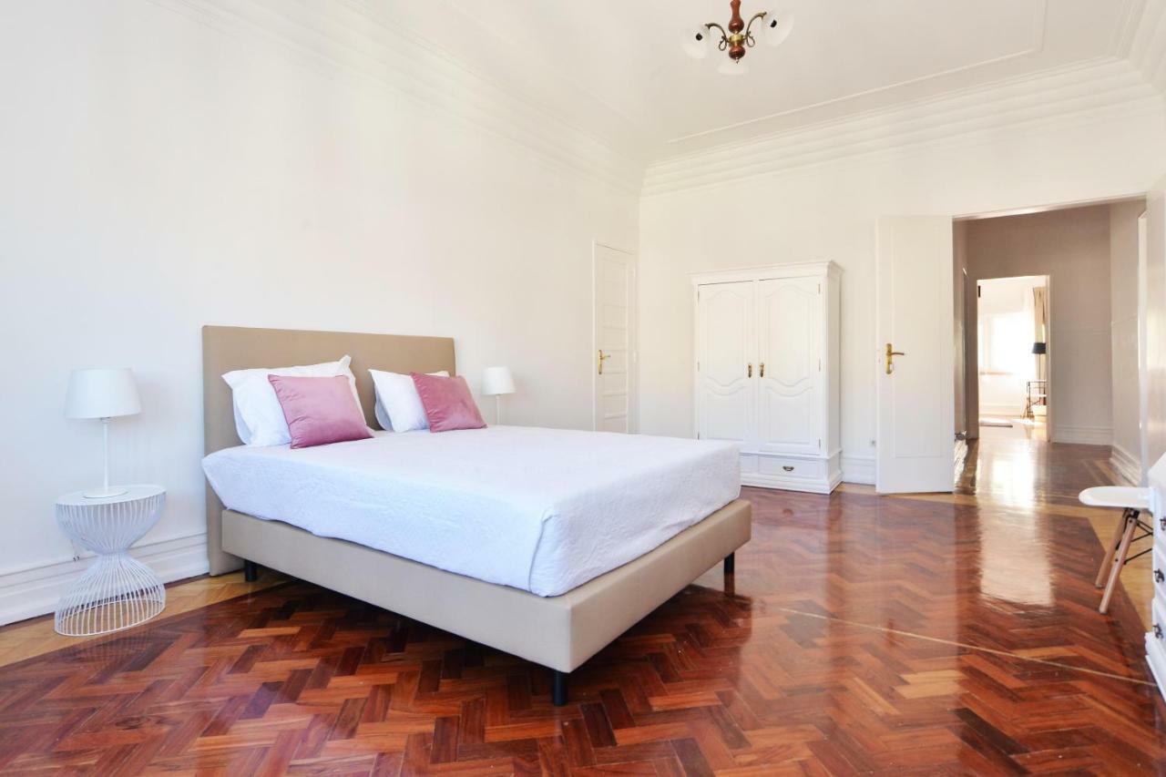 Guest House Avenida Lisbon Exterior photo
